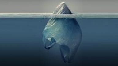 oceani di plastica