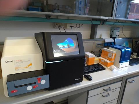 strumentazione per sequenziamento DNA